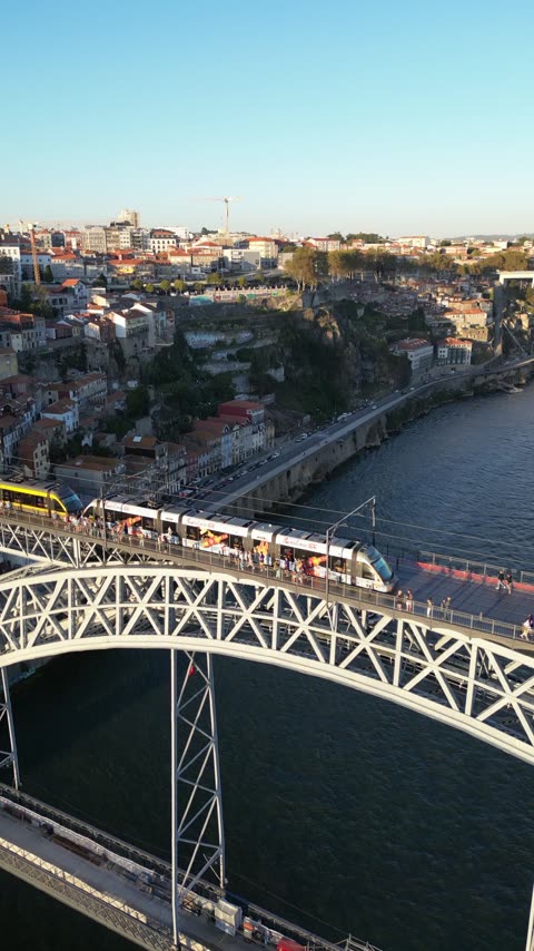 Iron Arch Bridge and Riverside Old Town